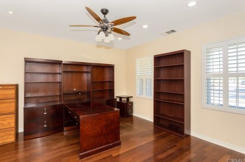 17089 Bluff Vista Ct, Riverside CA 92503-8715 exterior