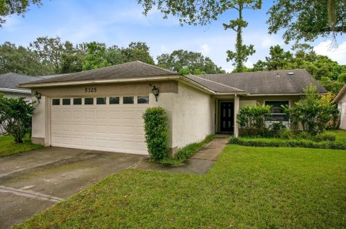 5325 Conway Oaks Ct, Orlando, FL 32812-8230