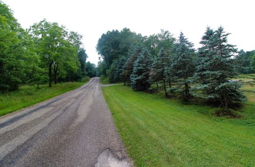 9181 Avon Rd, Salineville OH  43945-9407 exterior