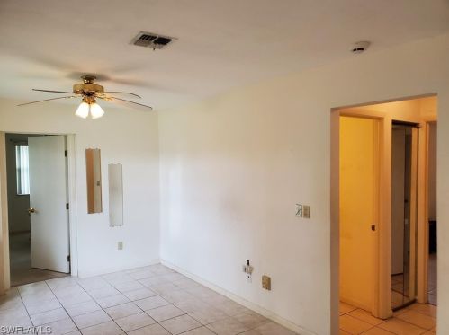 289 Ground Dove Cir, Lehigh Acres FL 33936-6931 exterior