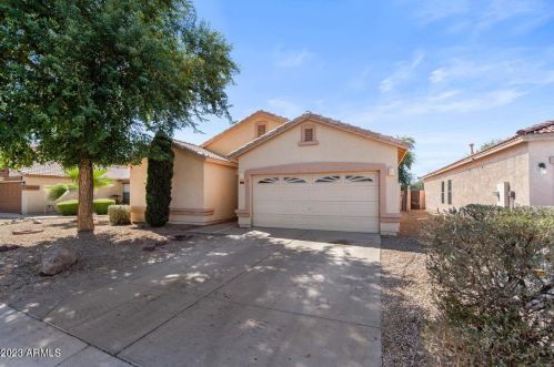 40430 Przewalski St, San Tan Valley, AZ 85140-7891