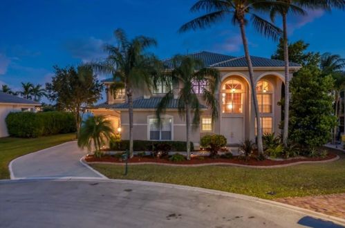 4185 186th Way, Hollywood, FL 33029-2767