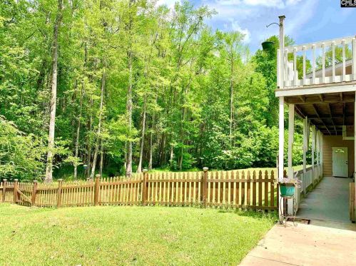 106 Sweetgum Dr, Cayce-West Columbia SC  29033-1930 exterior
