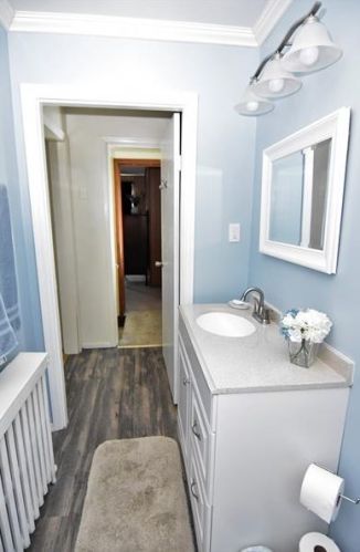 2329 Clinton St, Whitaker PA  15120-2662 exterior