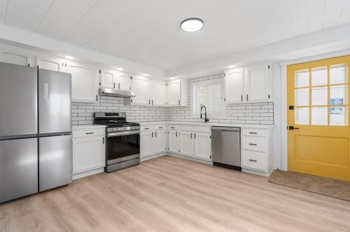 430 8th St, Oakmont PA  15139-1321 exterior