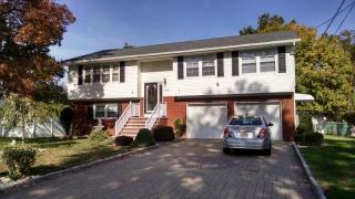 2603 Spencer St, Piscataway, NJ 08854-4524