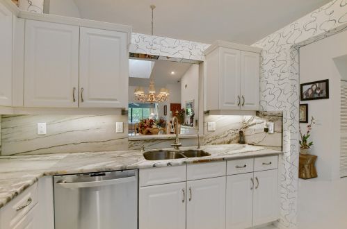 8425 Springlake Dr, Boca Raton FL  33496-4904 exterior