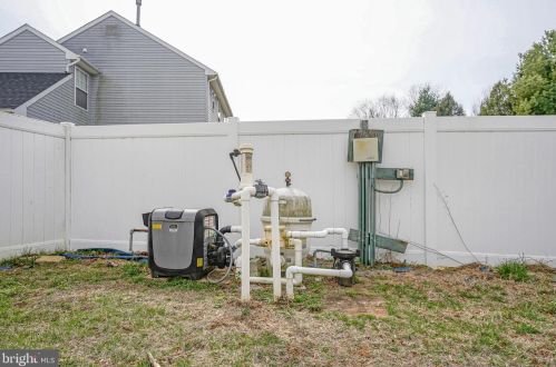 124 Meadowrue Ln, Wenonah NJ  08090-2063 exterior