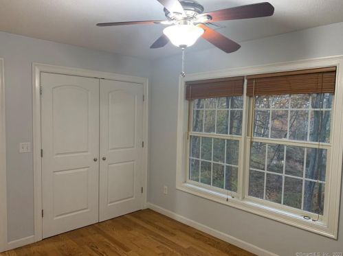 58 Johnson Cove Rd, Norwich CT  06351-1022 exterior