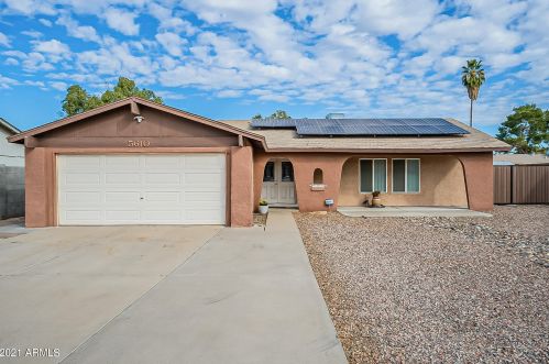 5610 Grovers Ave, Glendale, AZ 85308-1219