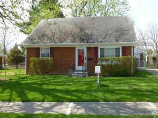 590 Glenbrook St, Lexington, KY 40505-2254