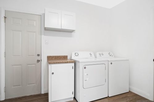 2282 Tampa Ave, El Cajon CA  92020-2832 exterior