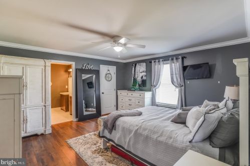 6738 Sharps Rd, Slaughter Beach DE  19963-4194 exterior