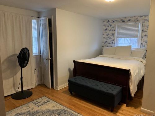 55 Hackley St, Bridgeport CT 06605-3150 exterior