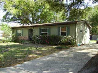 950 Gayle Dr, Deland, FL 32720-8438