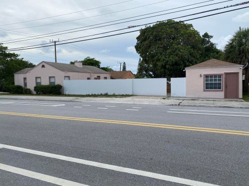 801 Hampton Rd, West Palm Beach, FL 33405-1427