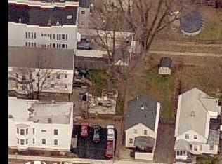 1318 3rd St, Defreestville, NY 12144-1822