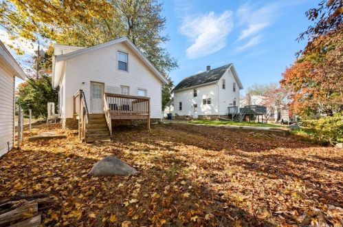 51 Riverview Ave, Groton CT  06340-3513 exterior