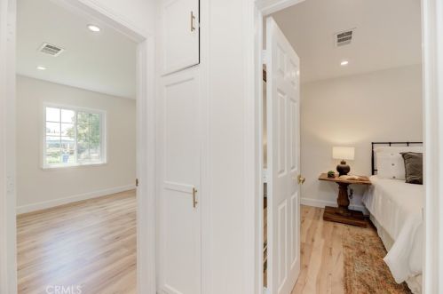 7812 Peachtree Ave, Van Nuys CA  91402-6514 exterior