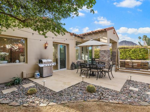 50040 Malaga Ct, La Quinta CA  92253-8918 exterior