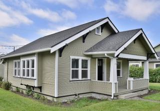 7448 D St, Tacoma, WA 98408-6005