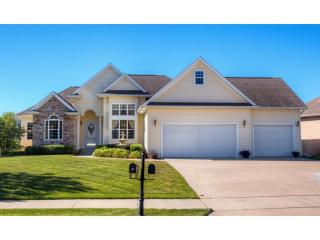 14416 Clearview Ln, Des Moines, IA 50323-2086