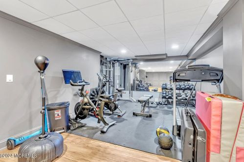 3 Equinox Ln, East Freehold NJ  07728-8652 exterior