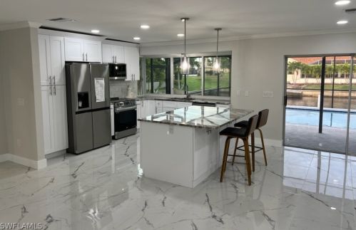 3405 16 Pl, Cape Coral FL  33909-2252 exterior