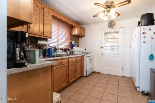 406 2 Ave, Casa Grande AZ  85122-4331 exterior