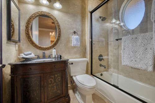 2940 Capetanios Dr, Folsom CA  95762-4601 exterior