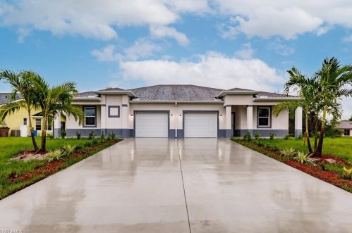 674 Thomas Sherwin Ave, Lehigh Acres, FL