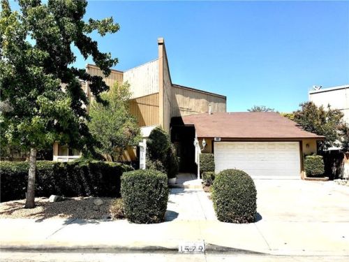 1529 Newgrove St, Lancaster, CA 93534-2823