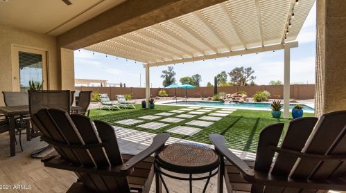 7544 Peppertree Dr, Gilbert AZ  85298 exterior