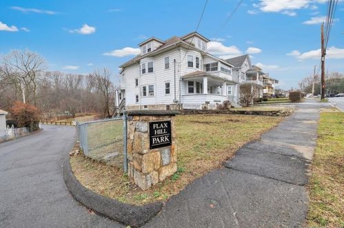 251 Flax Hill Rd, Norwalk, CT 06854-2505