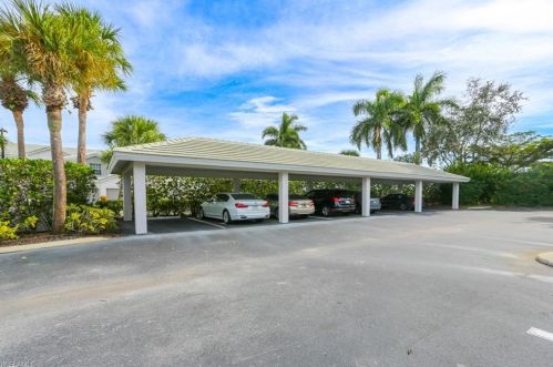 8305 Whisper Trace Way, Naples, FL 34114-9448