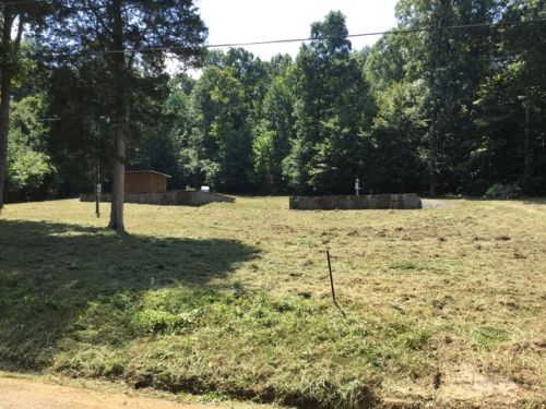 2375 Caney Branch Rd, Stewart, TN 37175-5642