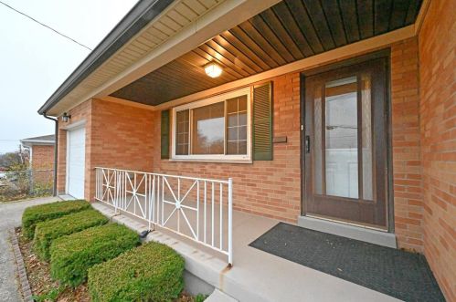 5354 Foley Rd, Cincinnati, OH 45238-4707