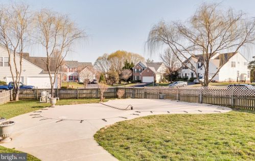 63 Turnberry Dr, Charles Town WV  25414-3887 exterior