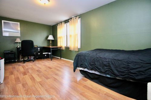 111 Princess Anne Dr, East Freehold NJ  07728-3066 exterior