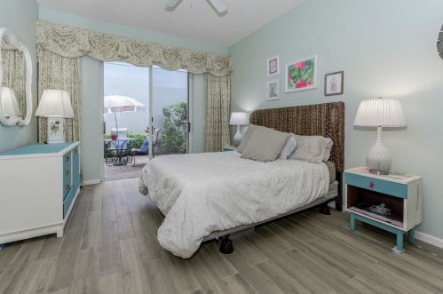 7635 Iris Ct, West Palm Beach FL  33412-3143 exterior