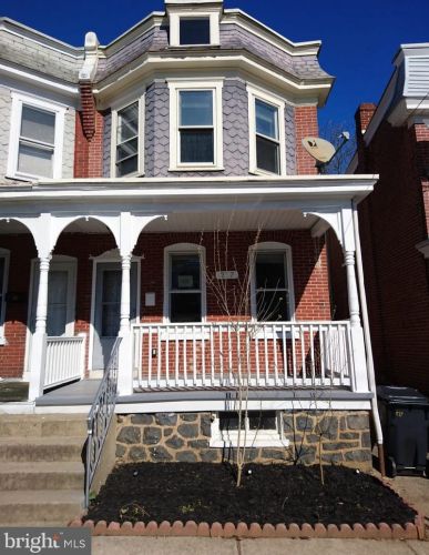 217 30th St, Wilmington, DE 19802-3130