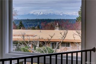 1717 Skyline Dr, Tacoma WA  98406-1928 exterior