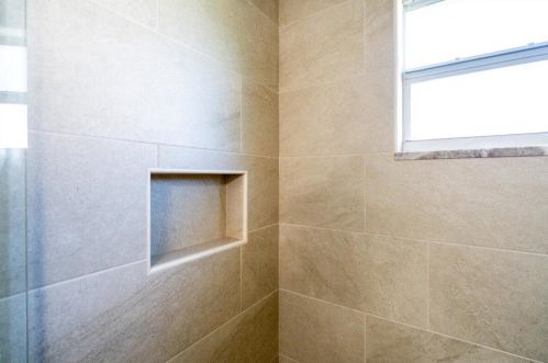 335 Saginaw Ave, Fort Pierce FL 34953-5993 exterior