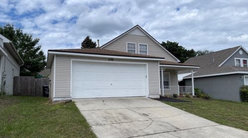 3791 Huntwicke Blvd, Davenport, FL 33837-8646