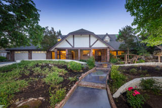 2681 Sierra Ave, Fresno, CA 93711-1125