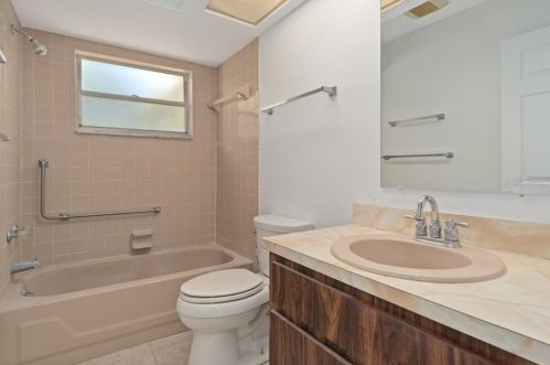 206 Fillmore St, Beverly Hills FL  34465-4059 exterior