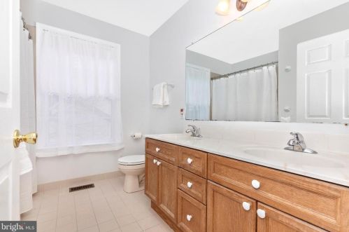 309 Williams Cir, Collegeville PA  19473-2344 exterior