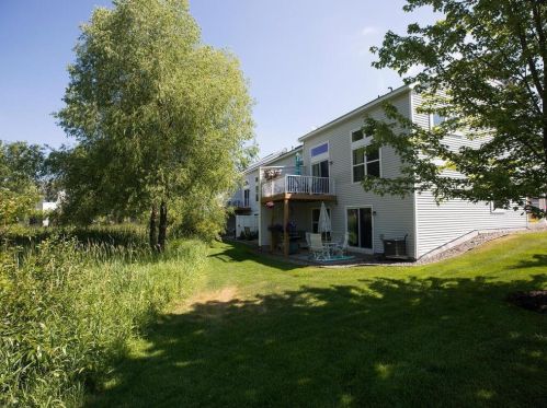 5102 Farnham Dr, Lino Lakes, MN 55038-9150