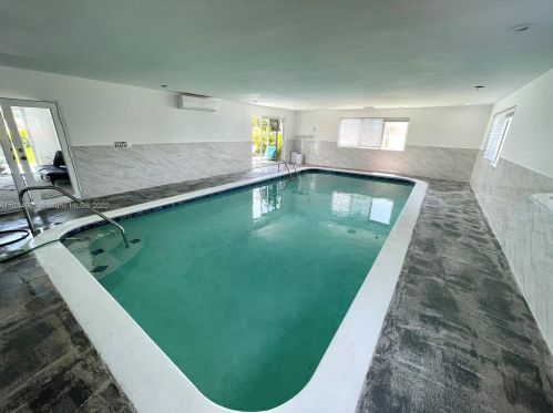 325 4 Ave, Dania Beach FL  33004-2723 exterior