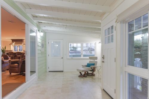 222-24 Barbara Ave, Solana Beach CA  92075-1232 exterior